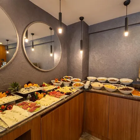 Hotel Coastline Orange *