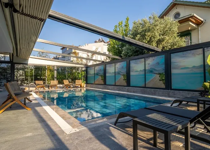 Coastline Orange Hotel