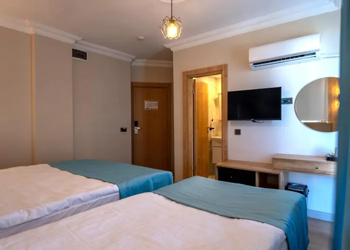 Hotel Coastline Orange