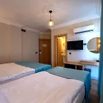 Hotel Coastline Orange